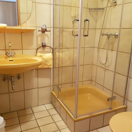 威登伯格霍夫酒店 3* 坎普菲尔德